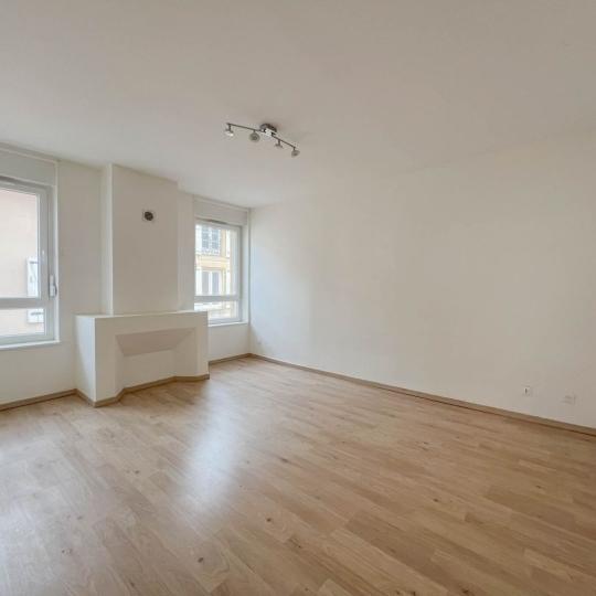  Annonces METZ : Appartement | LONGEVILLE-LES-METZ (57050) | 81 m2 | 850 € 